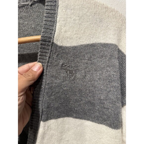 Abercrombie & Fitch Y2K 90s White Gray V-Neck Cardigan Academia Prep Sz Large - Picture 3 of 7